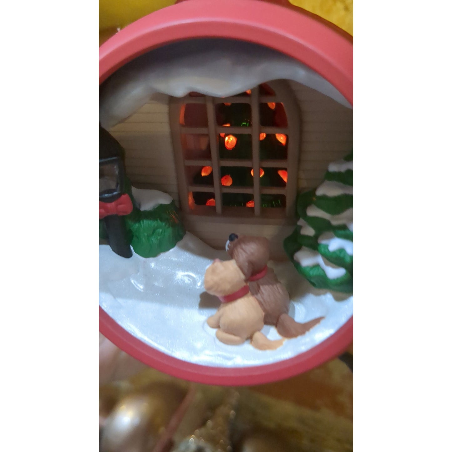 Vintage Hallmark Keepsake Ornament "Holiday Glow" Magic Light Red Round 1991