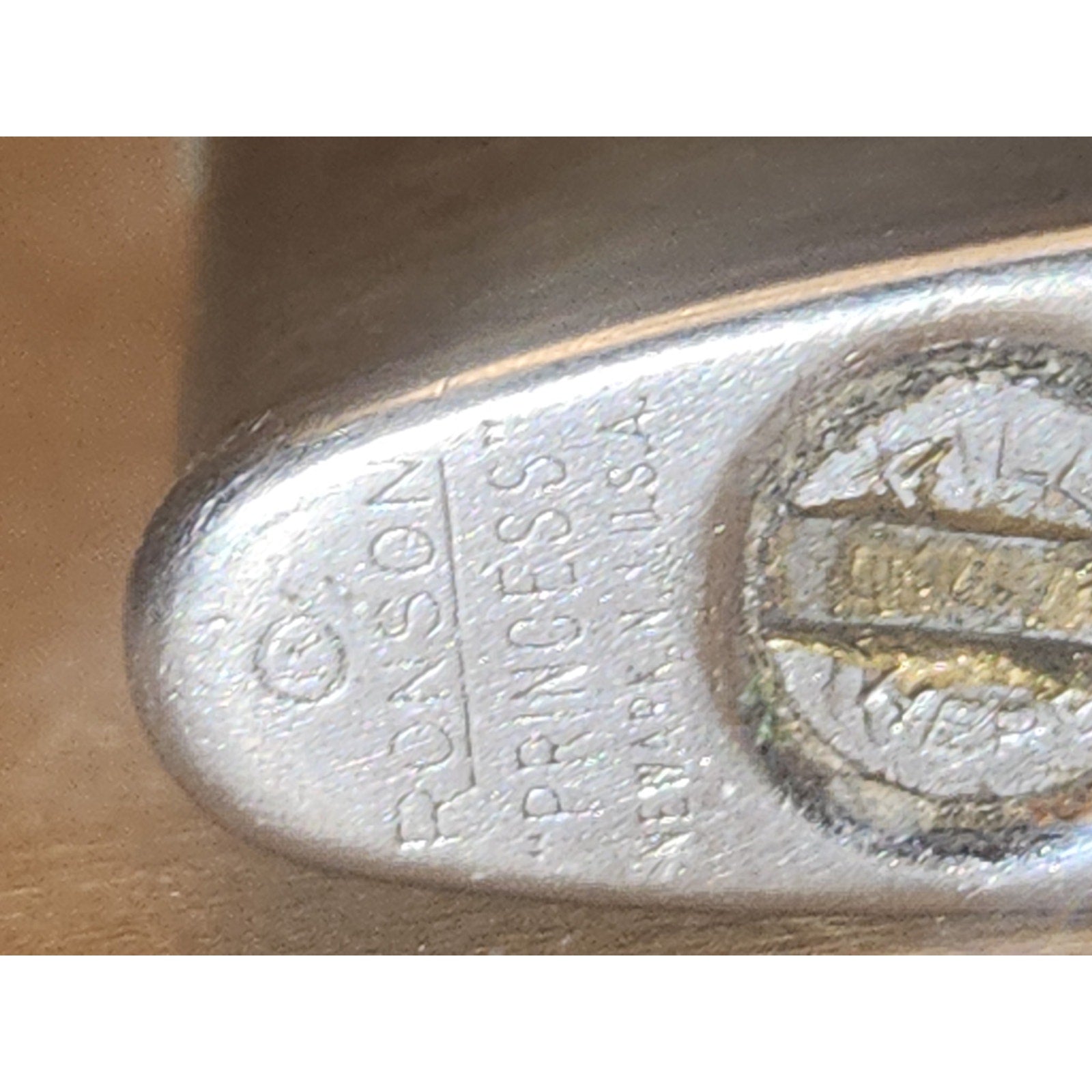 Vintage Ronson Princess Pocket Lighter Refillable Silver Hammered AS IS li9