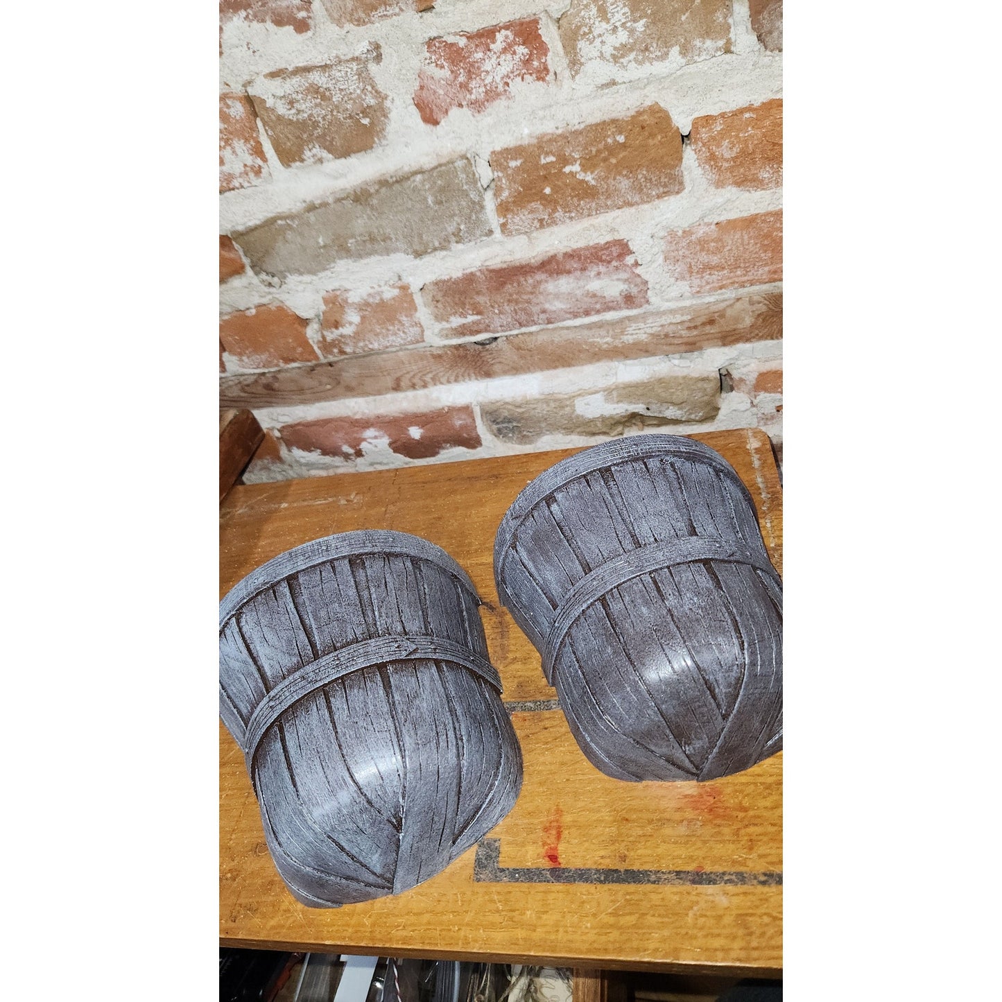 Vintage Home Interior Apple Basket wall pockets