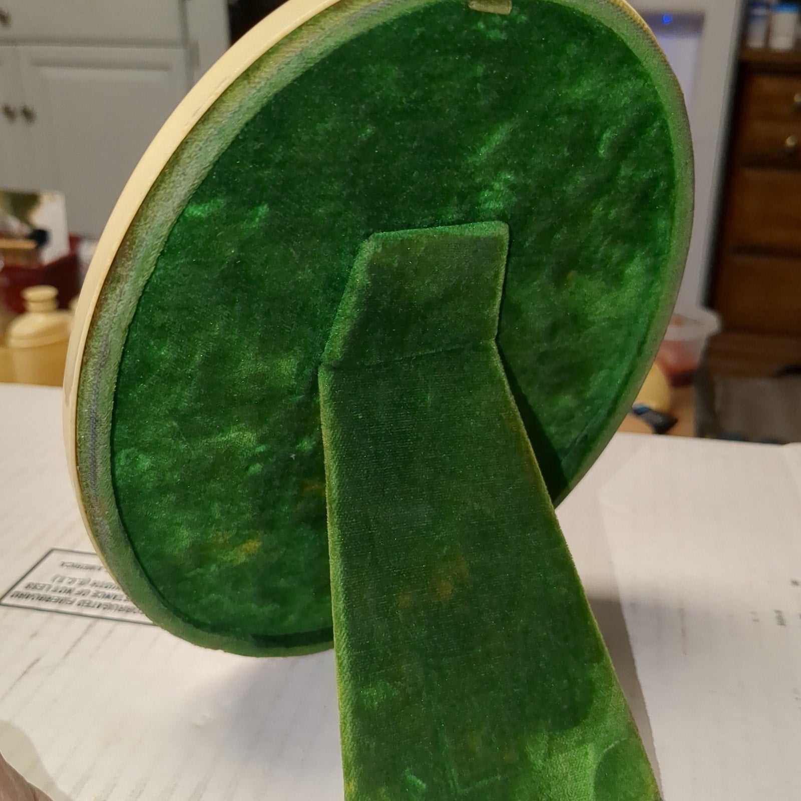 Vintage Pyralin Plastic Celluloid Oval Picture Photo Frame AS IS vl5