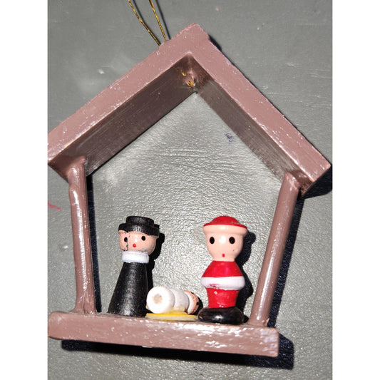 Vintage Tiny Baby Jesus Santa and Priest in a Creche Nativity Taiwan o12
