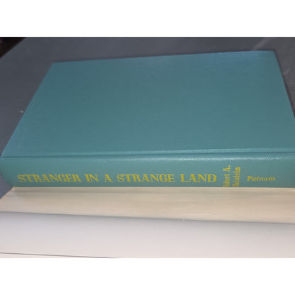 Vintage Book Stranger in a Strange Land by Robert Heinlein 1961 BCE HCDJ