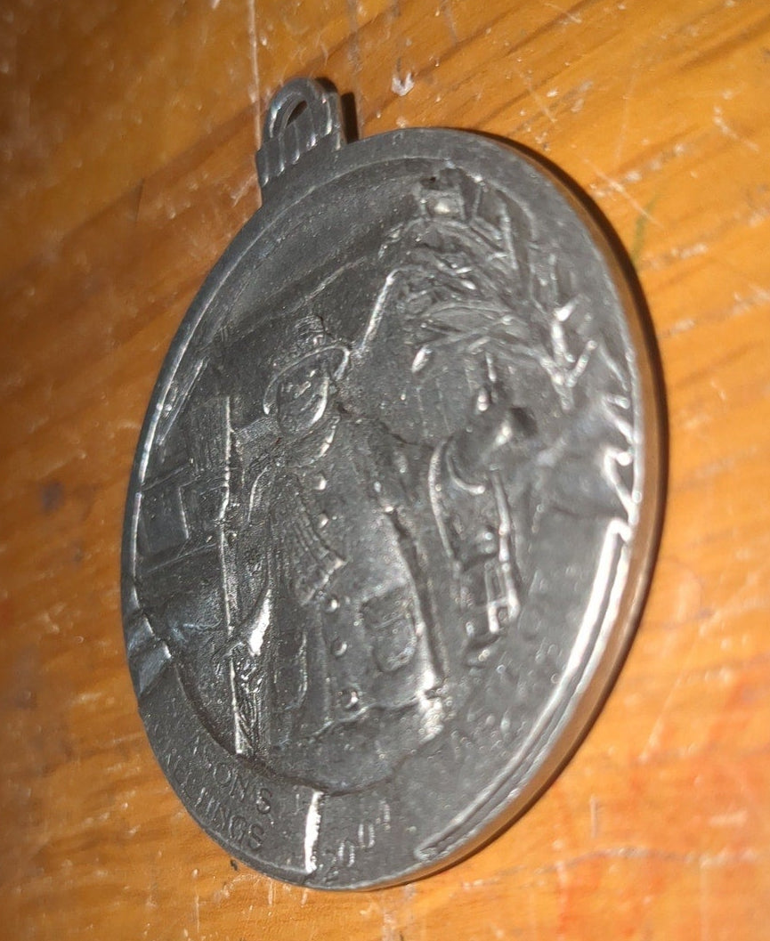 Taste of Home 2004 Snowman pewter ornament