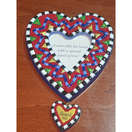 Vintage Hallmark Keepsake Ornament "SISTERS" Heart Photo Holder 2001 ho498