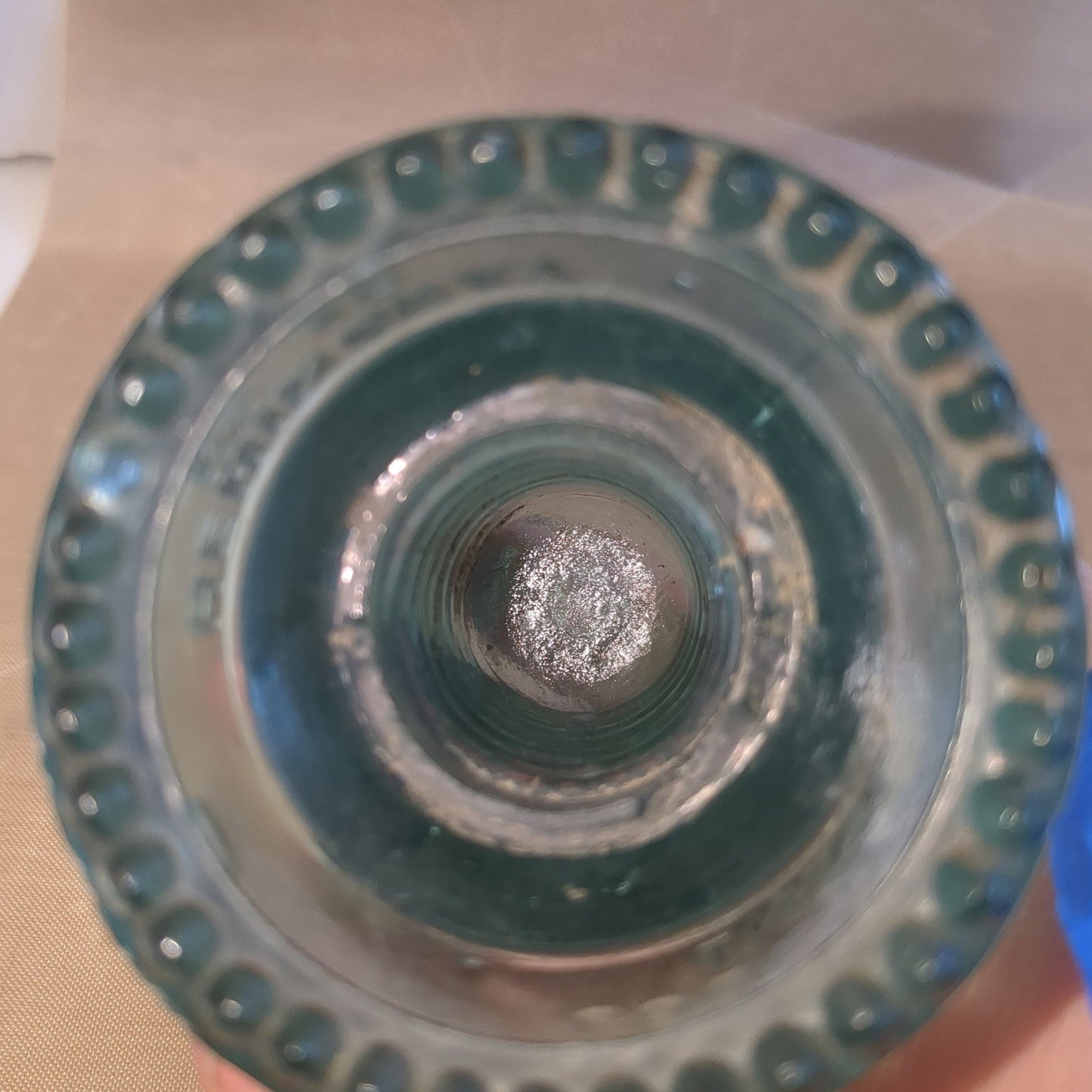 Vintage Hemingray #12 teal green glass insulator h612