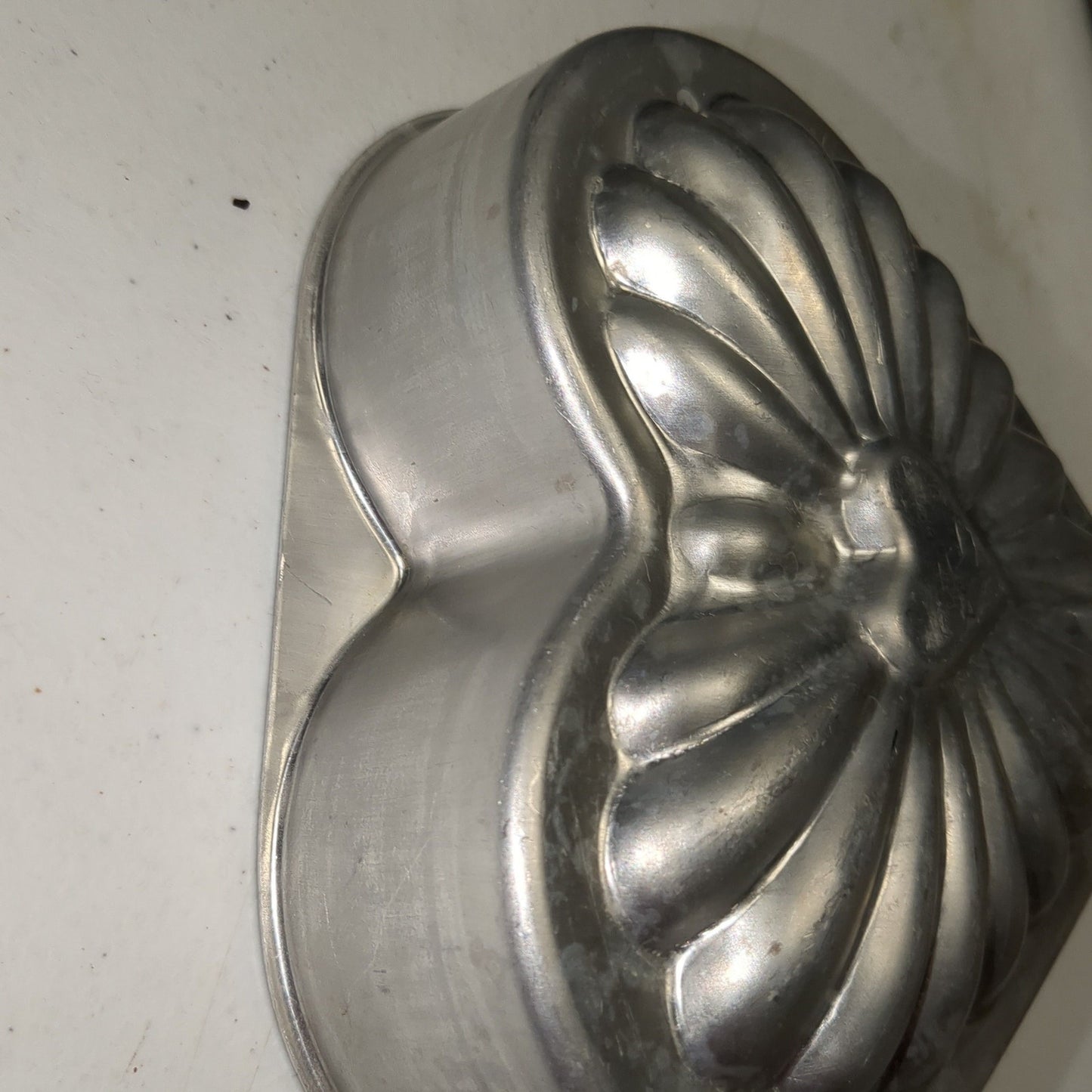 Vintage Aluminum Heart Mold Jello Cake Ice Mold alu114