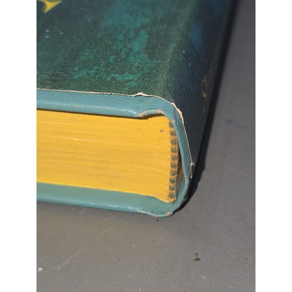 Vintage Book Stranger in a Strange Land by Robert Heinlein 1961 BCE HCDJ