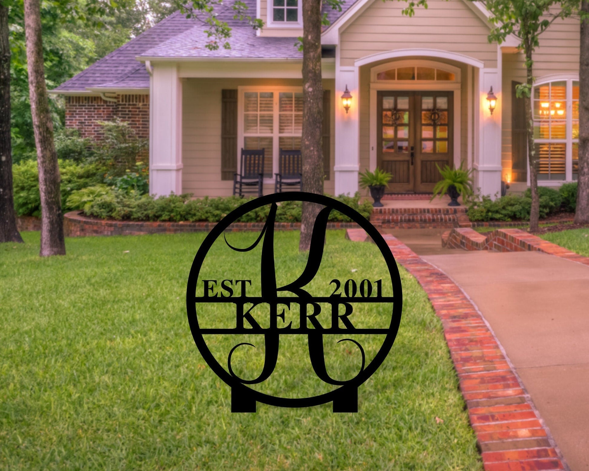 Circle Family Monogram Yard Sign