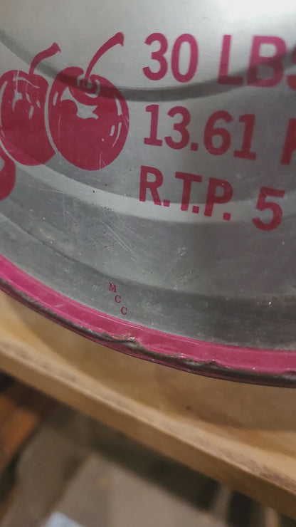 Vintage Cherry Central Co-Op  Cherry Growers Tin Can Traverse City Michigan