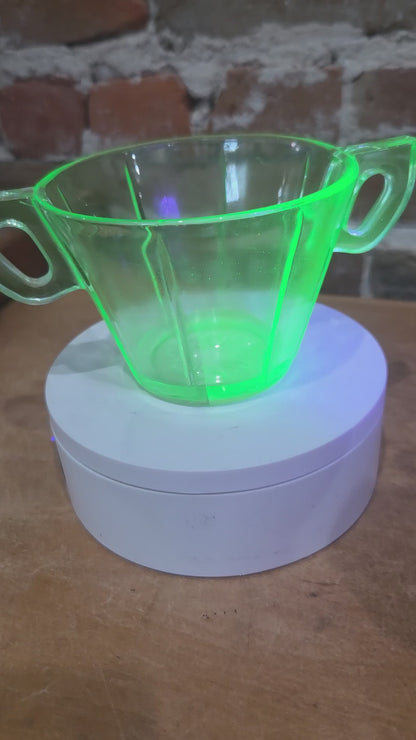 Vintage Uranium Green Depression Glass Sugar Bowl Vaseline AS IS Crack Glows dg78