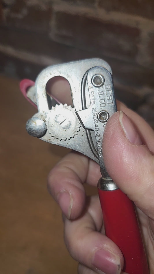 Vintage Manual Hand-crank Can Opener Best Co. N.Y.C U.S.A US Pats. 2190940-2718055 kt60