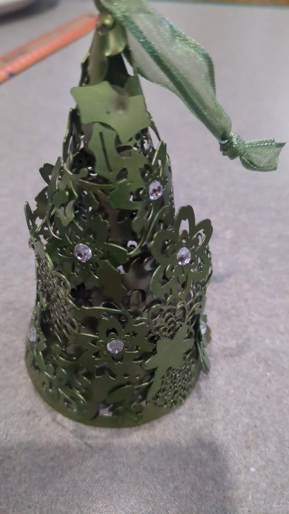 Metal Tree Ornament mto