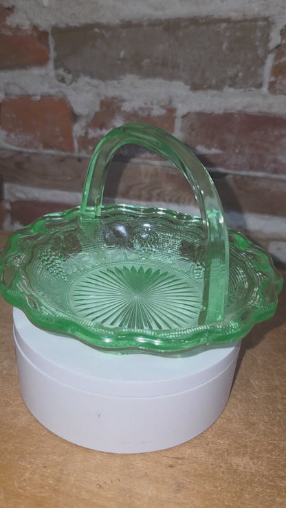 Vintage Westmoreland Uranium Glass Basket Candy Dish Grapes Vaseline Glows ug61