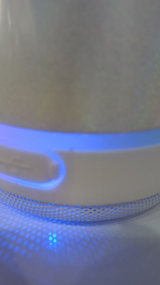 30 oz holographic rechargeable speaker on a tumbler sth1