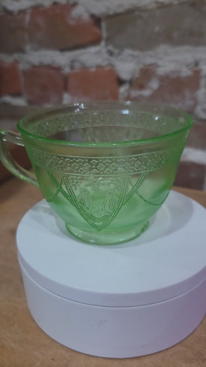 Vintage Uranium Green Depression Glass Tea Cup Love Birds Vaseline AS IS Chips dg76