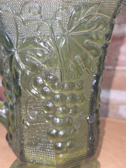 Vintage Anchor Hocking Green Glass Pitcher Embossed Grapes & Vine Leaves vp7