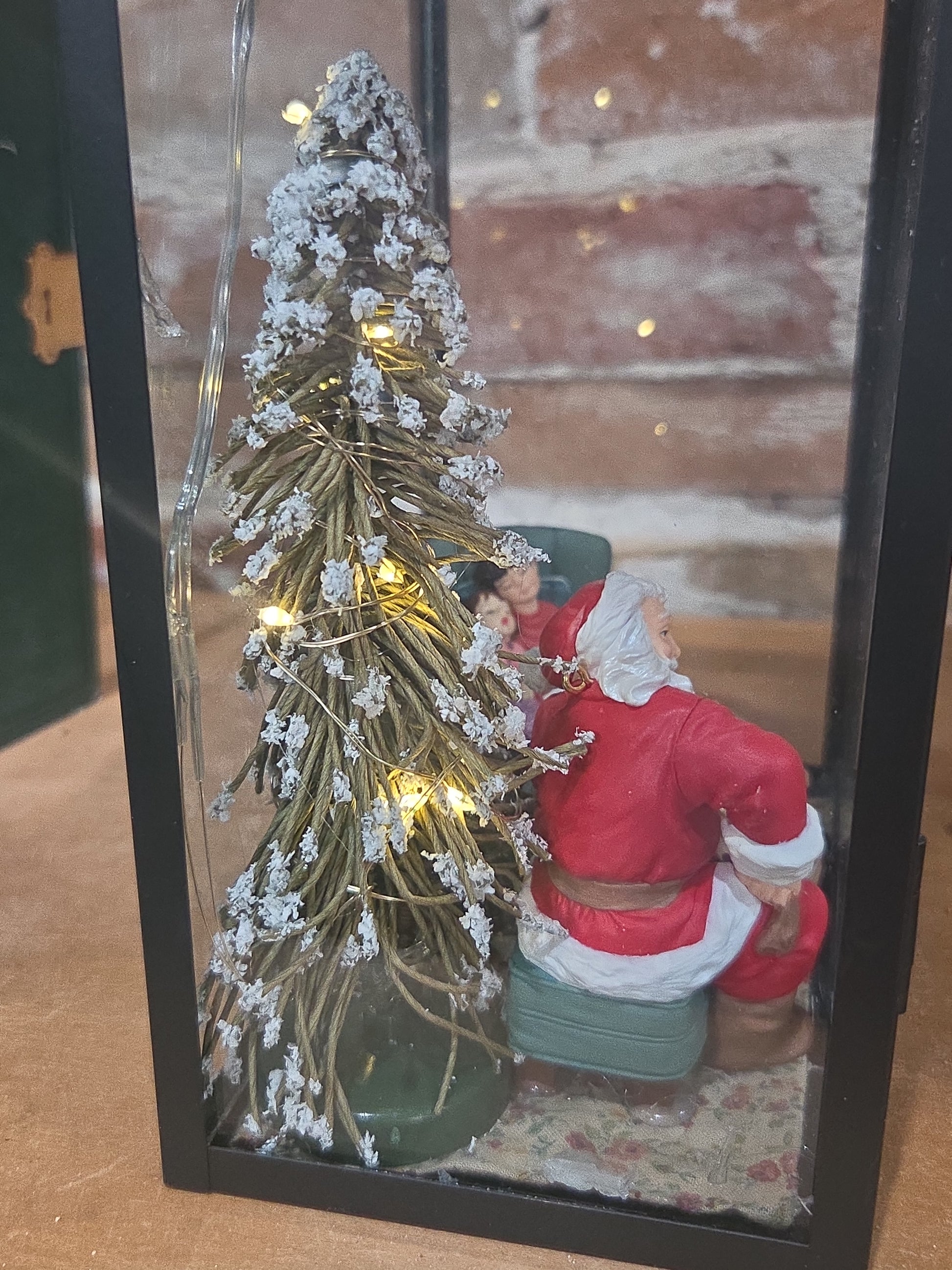 Assemblage in Lantern with Lighted Tree and Hallmark Ornament Set Santa's Big Night 2002 Membership Ornaments Set of 4 as7