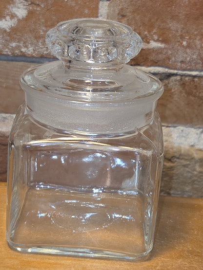 Anyique US Glass Dakota Clear Glass Square Container with Ground Polished Lid 4 1/2" sj4