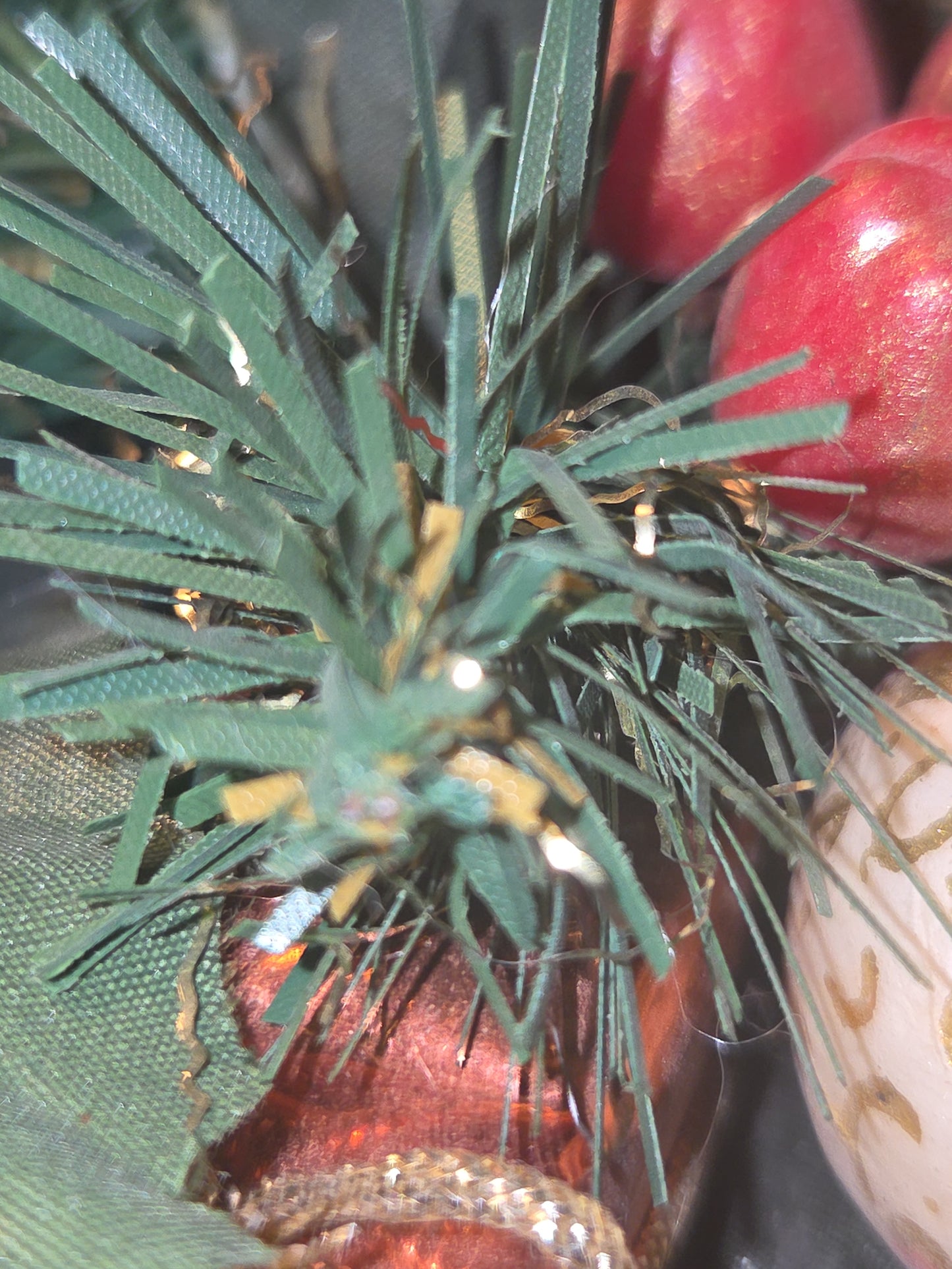 Vintage Christmas Candle Ring Centerpiece Gift Ornament Berries