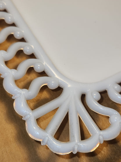 Vintage Westmoreland Milk Glass Square S Pattern Lattice Edge Plate mg121