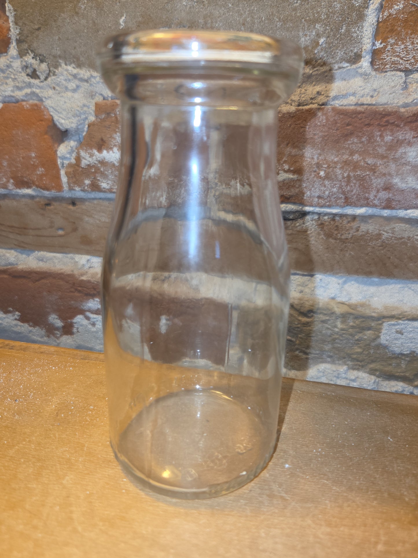 Vintage Milk Bottle Duraglas Half Pint Clear Glass vmb58