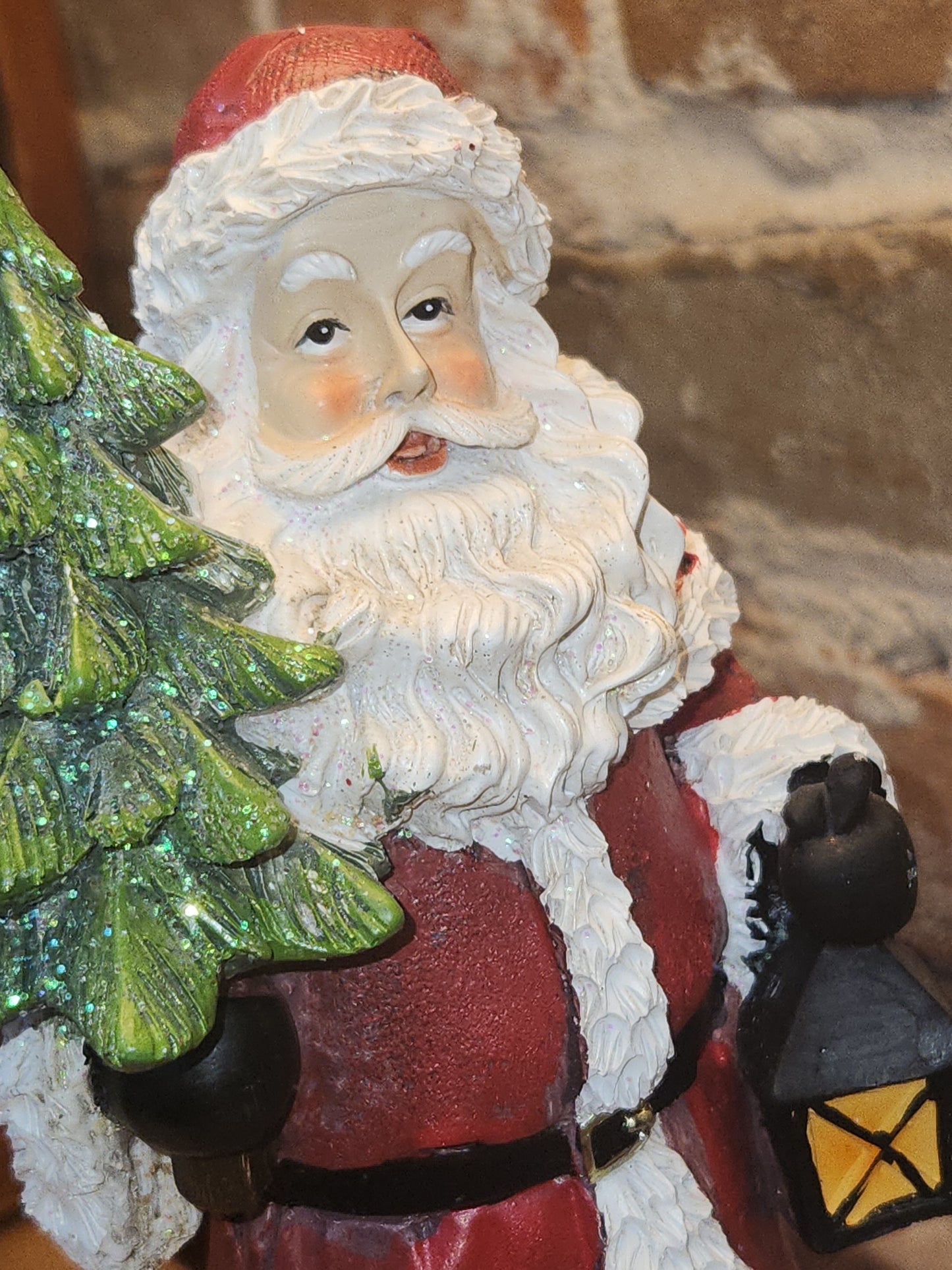 Santa Figurine Red Coat Lantern Tree sf12