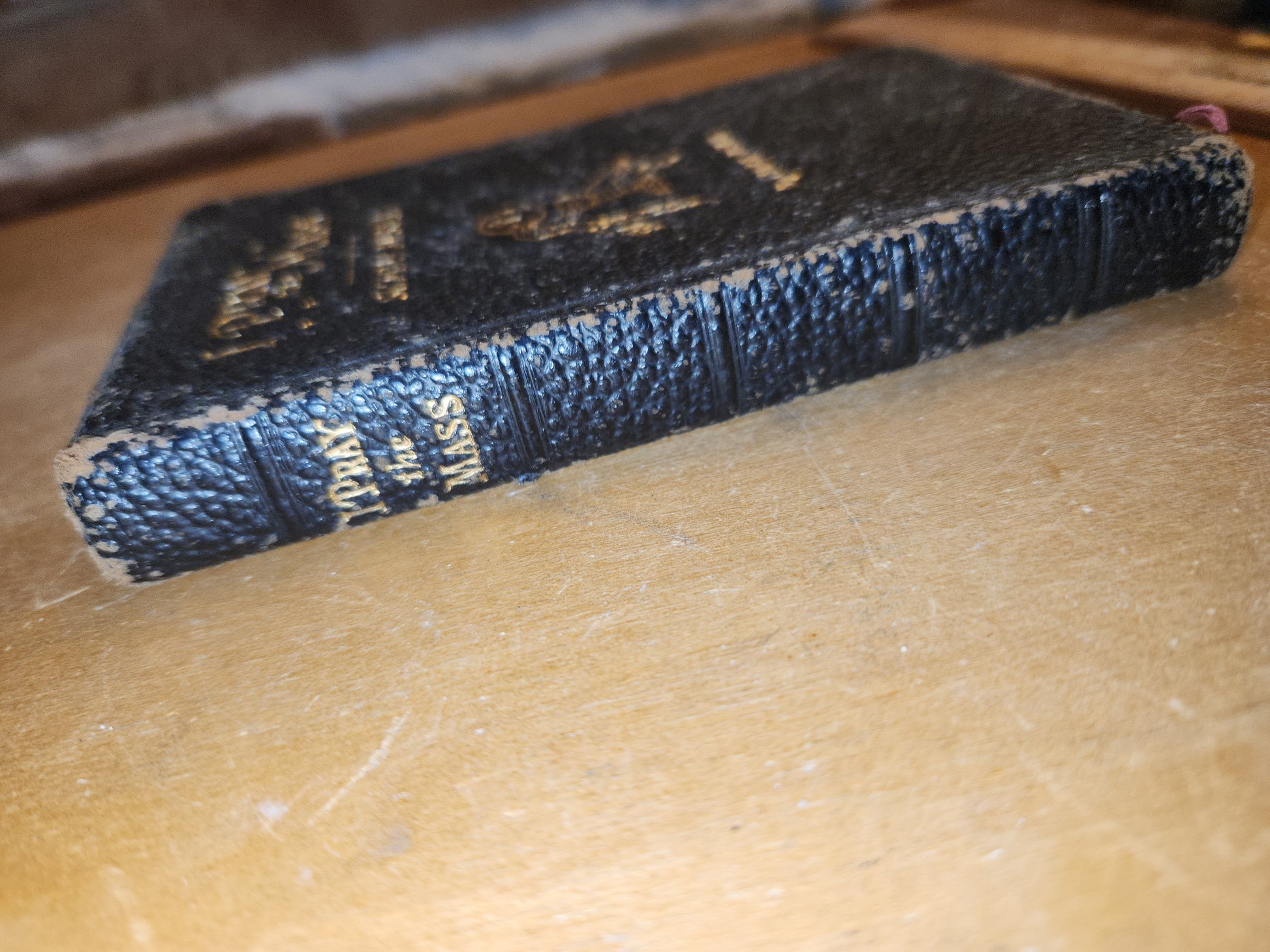 Vintage "I Pray The Mass" Sunday Missal by Father Hoever 1947 vb01