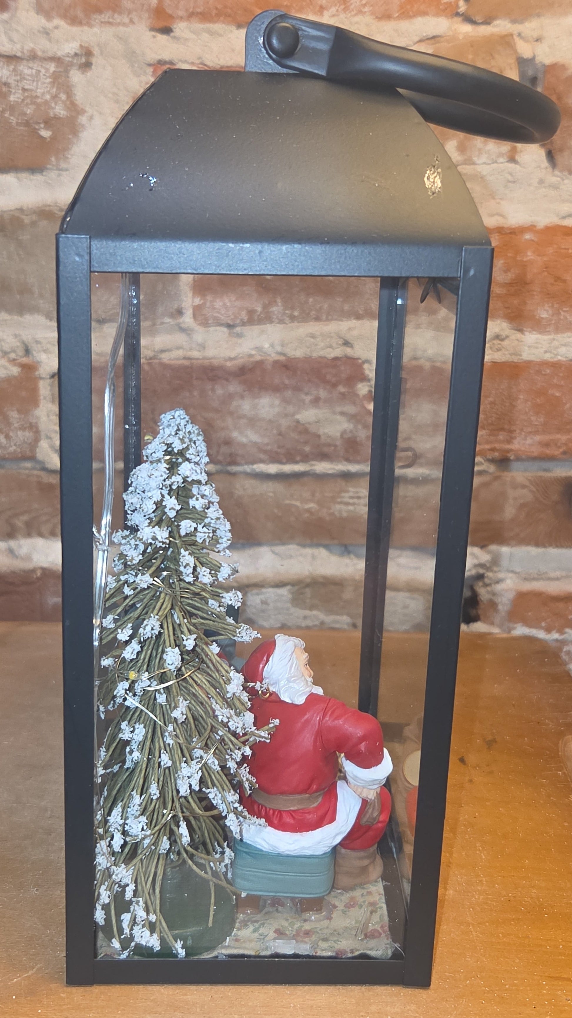 Assemblage in Lantern with Lighted Tree and Hallmark Ornament Set Santa's Big Night 2002 Membership Ornaments Set of 4 as7