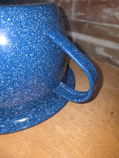 Blue-Speckled Enamelware Chamber Pot NOT VINTAGE ew453