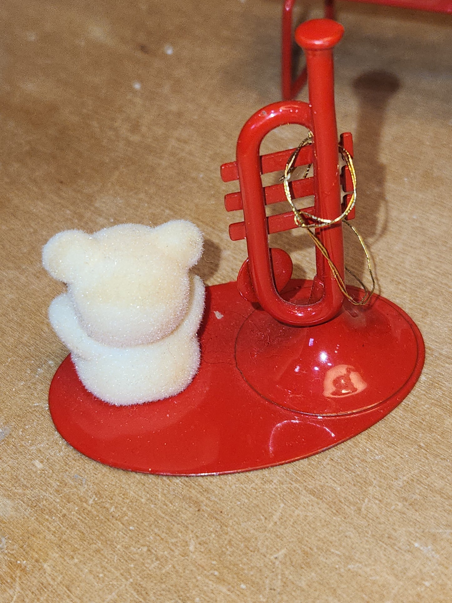 Vintage Avon Bear Ornaments Two Benches One Horn One Trumpet As IS No box
