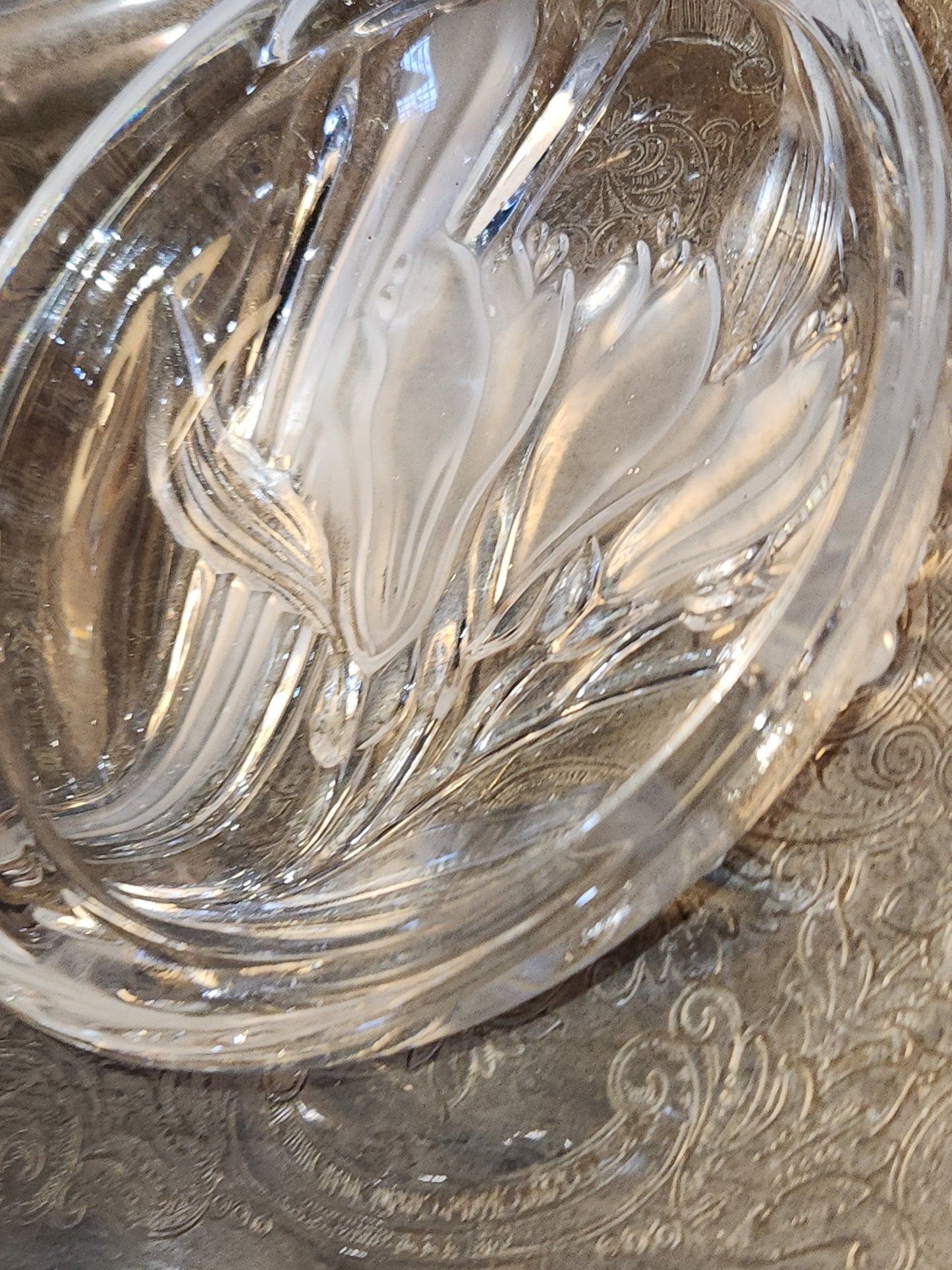 Vintage Mikasa Pressed Glass Parisian Iris Candy Dish Flowers Clear and Frosted gl08
