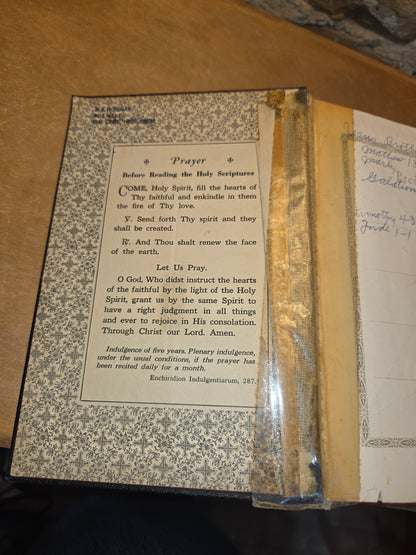 Vintage Hardcover Holy Bible New Catholic Edition 1954 vb83