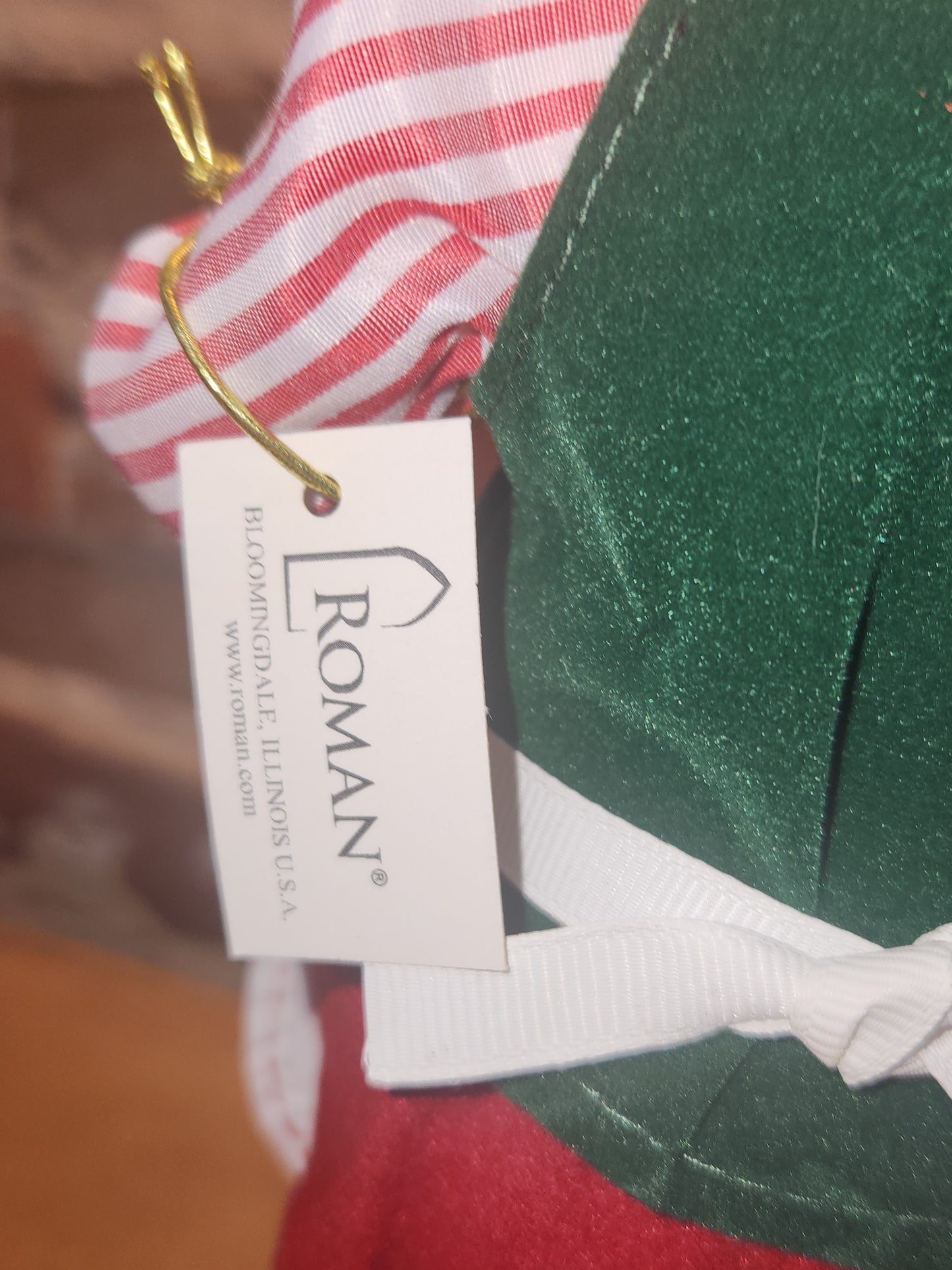 Roman Collectible Santa Baker with Gingerbread Cookie