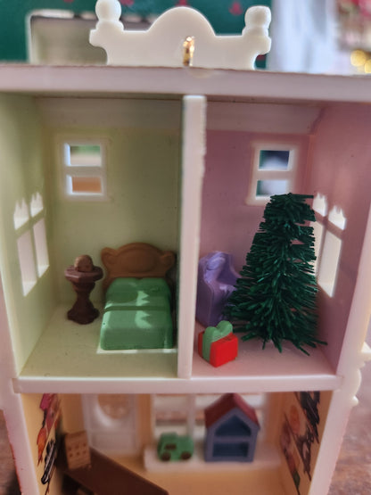 HH1985 toy shop Ornament Hallmark Nostalgic Houses NO BOX