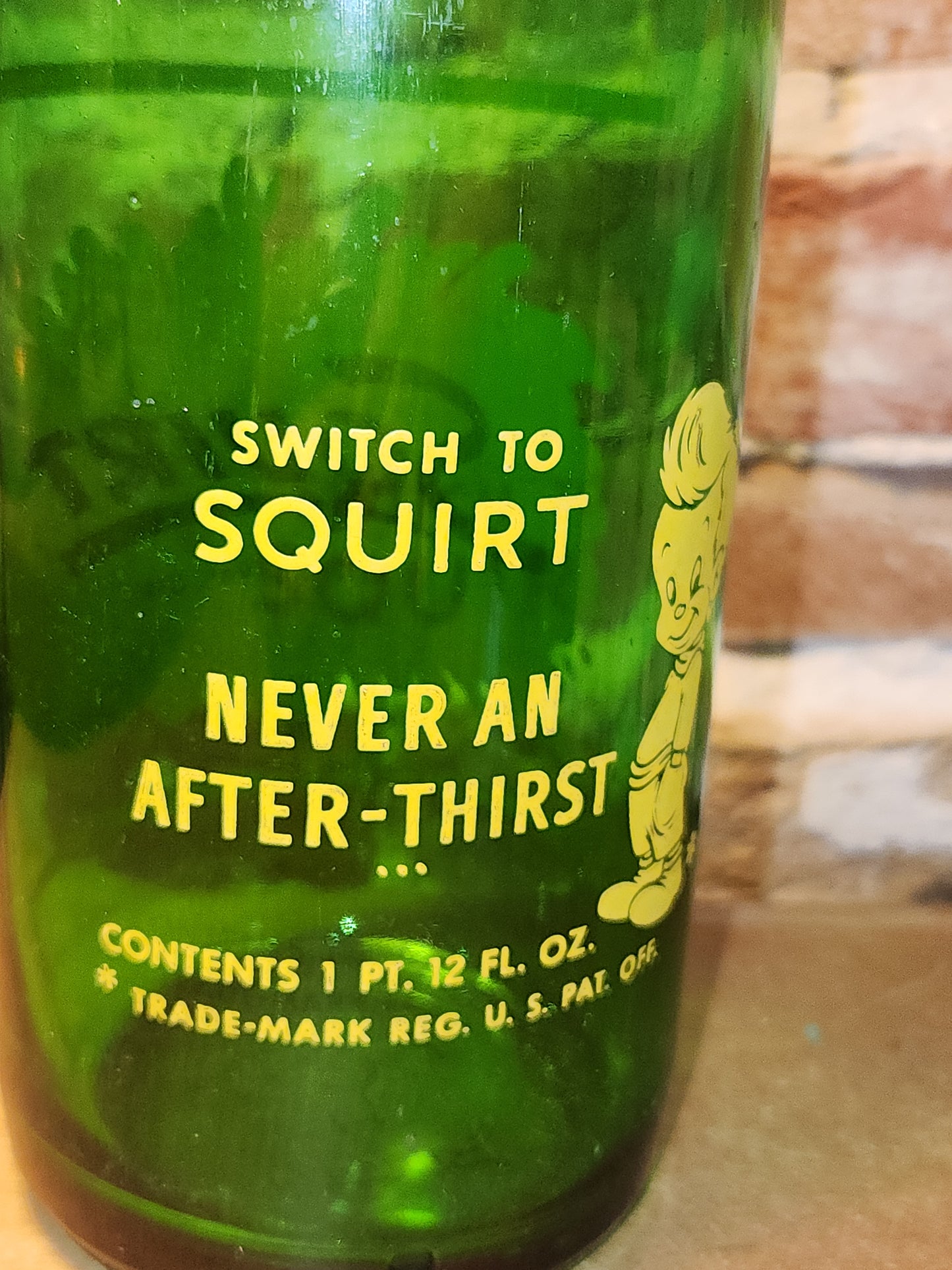 Vintage Soda Bottle Duraglas Squirt Large Green Glass Never An After-Thirst 1 Pint 12 Ounces