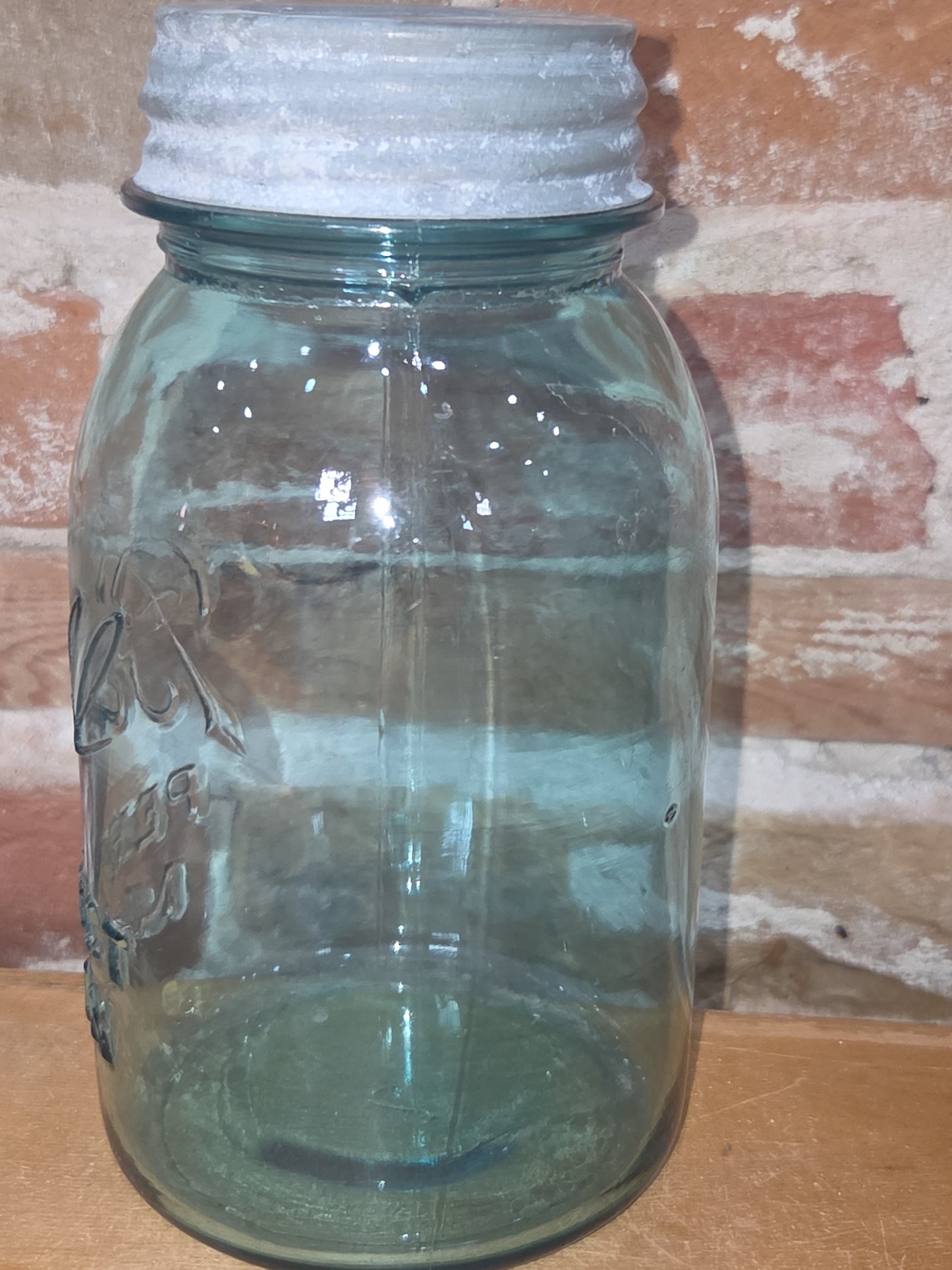 00235 Vintage Quart Jar Ball Perfect Mason Cornflowet Blue Glass Ball Zinc Lid jar099