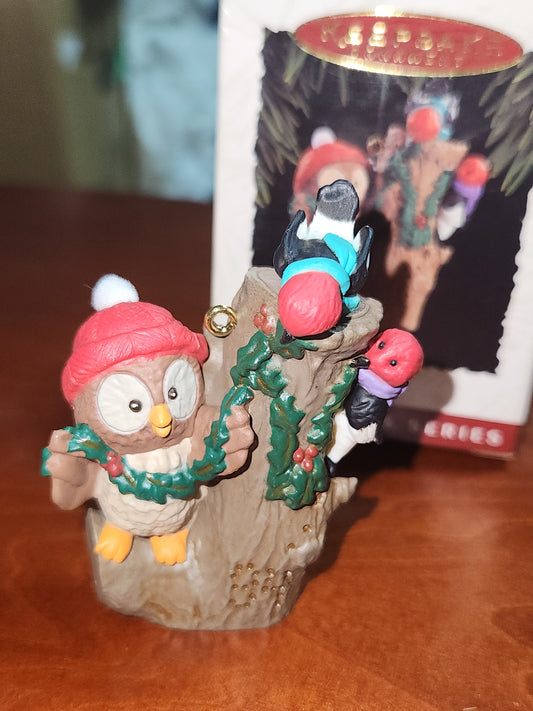 Vintage Hallmark Keepsake Ornament Owliver Owl 3rd in Series 1994 miniature