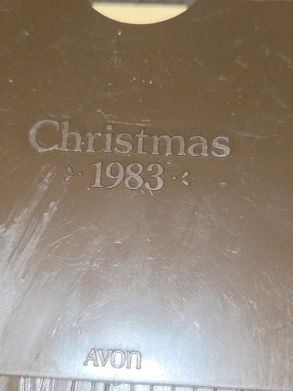 Vintage Avon Ornament Captured Moments Picture Frame Christmas Wreath 1984 NO BOX