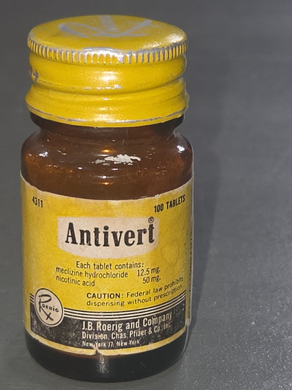 Vintage Medicine Bottle Antivert Amber Brown Glass J B Roerig and Company EMPTY vmb08