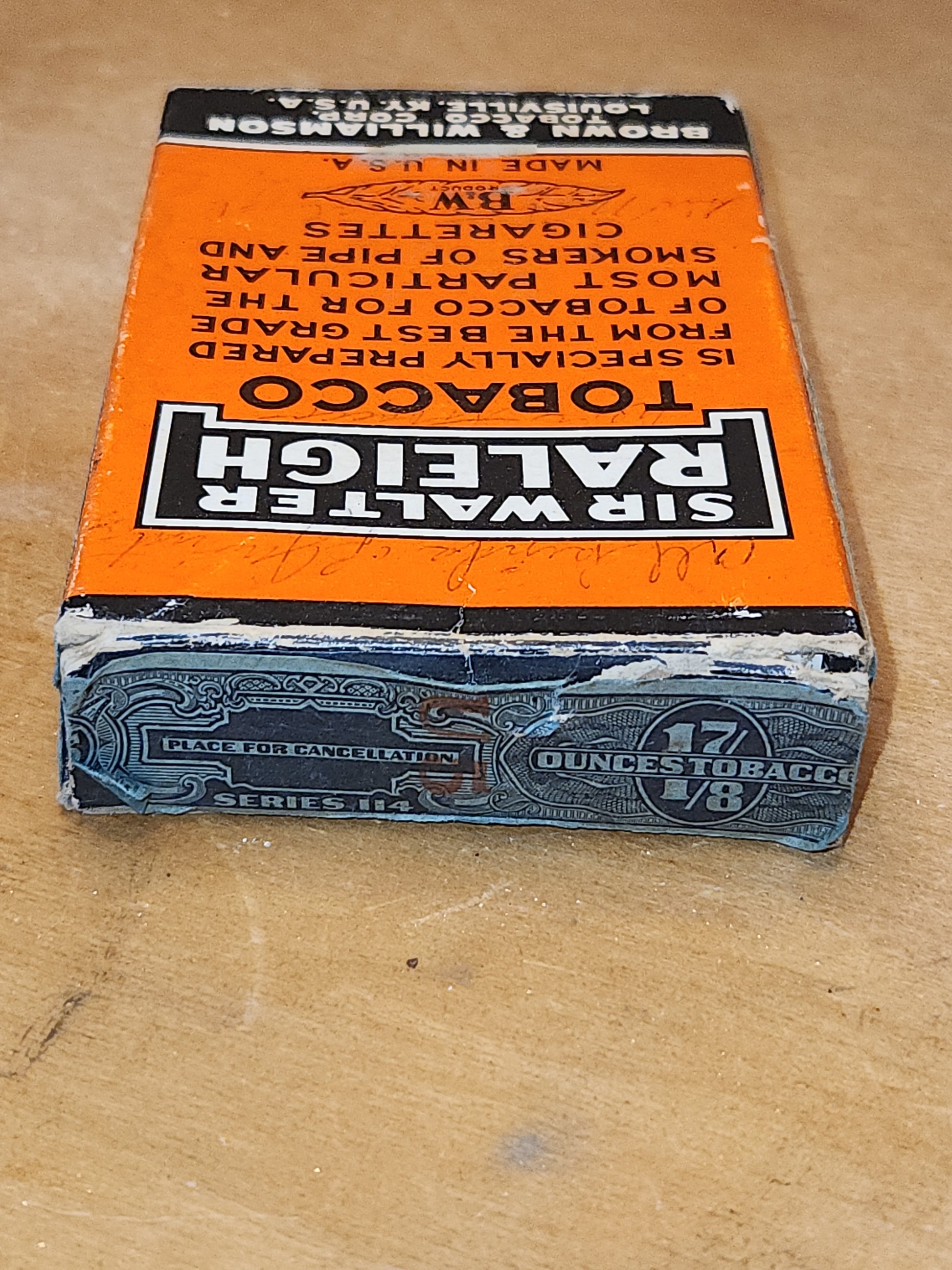 Vintage SIR Walter Raleigh Tobacco Packet Box Pack Pipe and Cigarettes Brown & Williamson Kentucky cig1