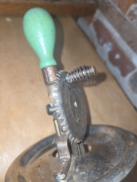 Vintage A & J Hand Mixer Egg Beater Green Wood Handle kit601