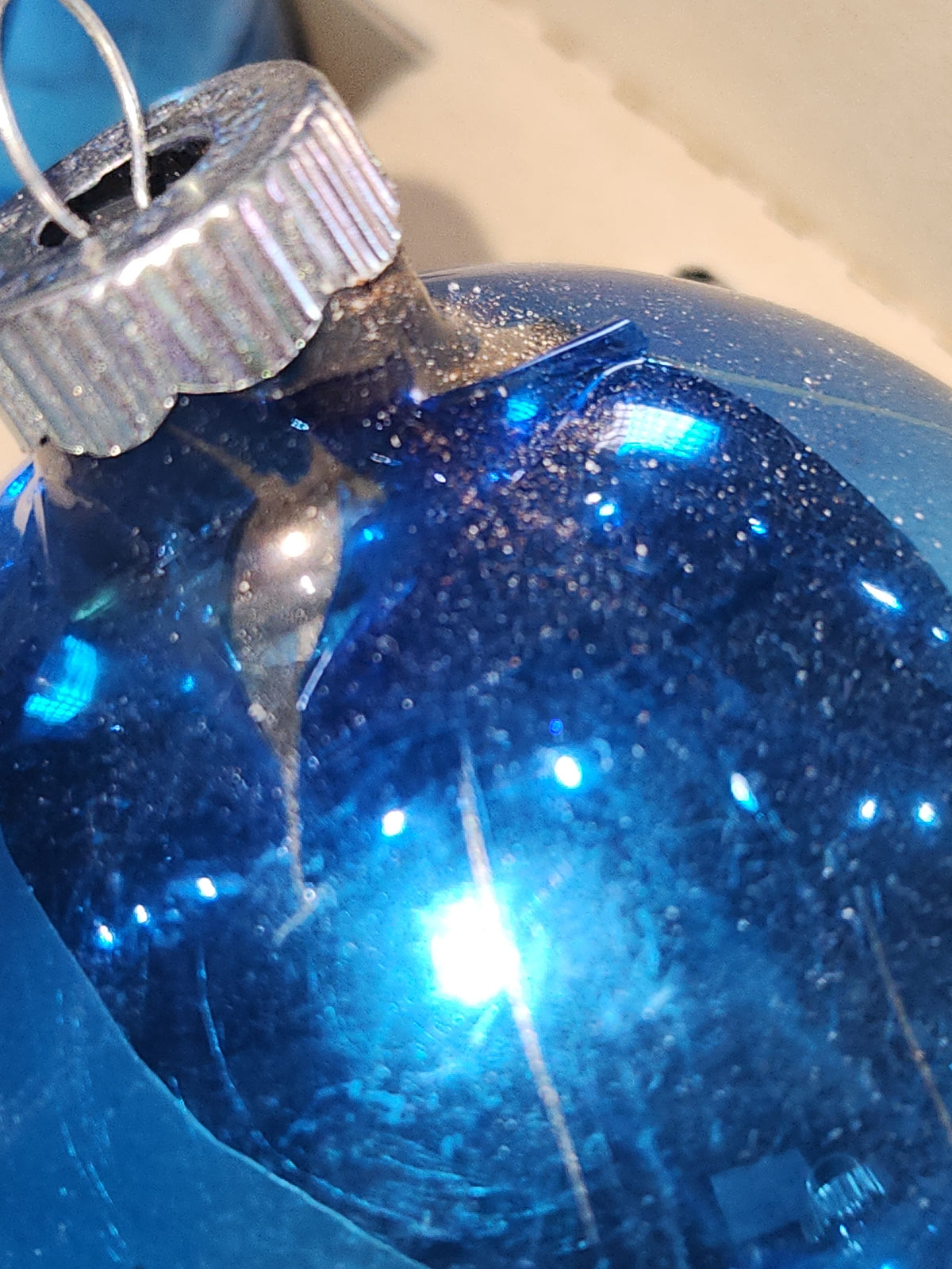 Vintage Shiny Brite Glass Christmas Ornaments Five 3" Blue Shades in Fanci-Pak Box As Is sb11
