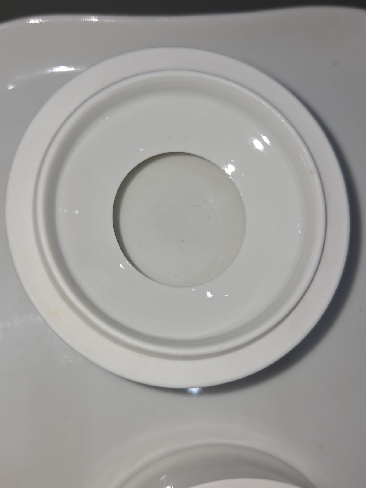 Vintage O. & E.G. Royal Austria White Porcelain Vanity Tray Hair Reciever Powder Jar vt7