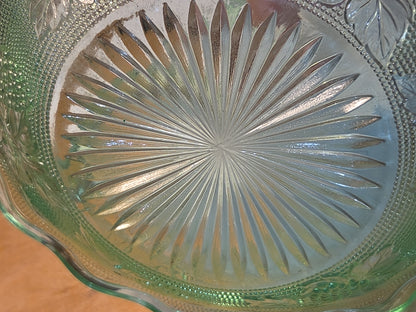 Vintage Westmoreland Uranium Glass Basket Candy Dish Grapes Vaseline Glows ug61