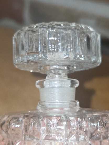 Vintage Perfume Bottle Pressed Glass Faceted Stopper with Ground or Polished Glass gl40