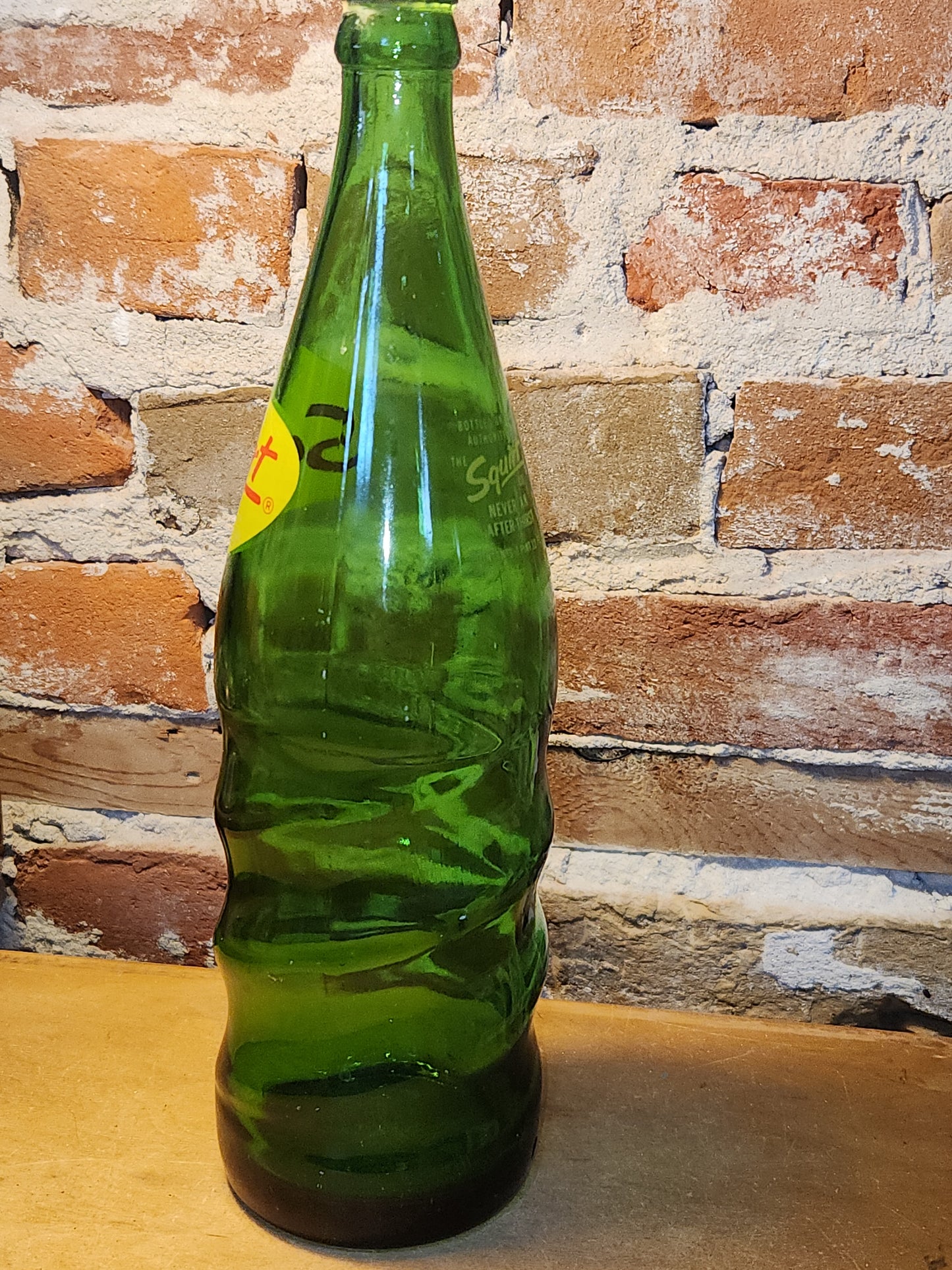 Vintage Soda Bottle Squirt Swirl Green Glass Large 1 Pint 12 oz