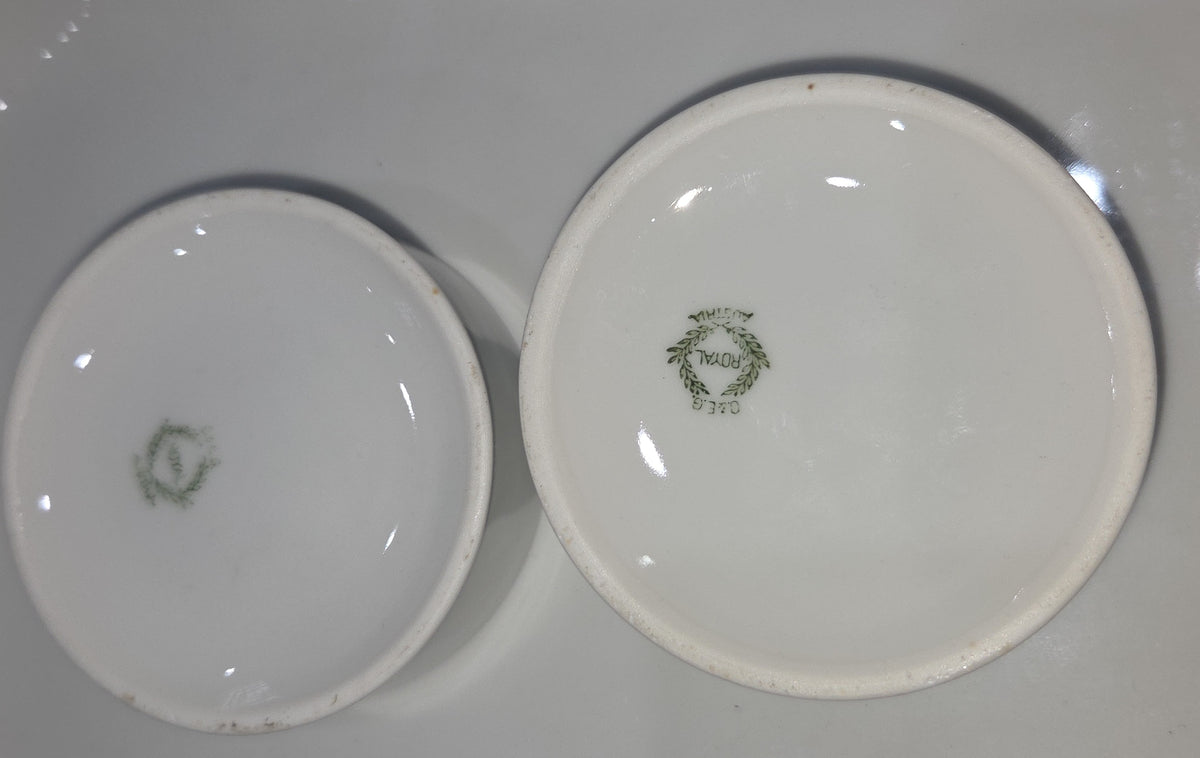 Vintage O. & E.G. Royal Austria White Porcelain Vanity Tray Hair Reciever Powder Jar vt7
