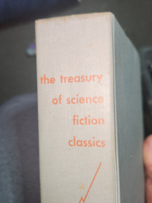 Vintage Hardcover The Treasury of Science Fiction Classics Harold Kuebler Hanover House NO Dust Jacket 1954 vb91
