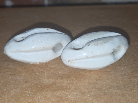 Vintage Ceramic Insulators Wire Strain Johnny Ball Style Egg Shaped Set of 2 AS IS vi10