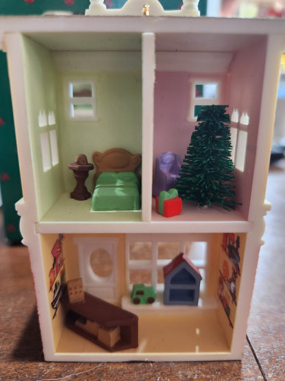 HH1985 toy shop Ornament Hallmark Nostalgic Houses NO BOX